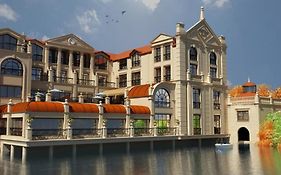 Lake Palace Baku